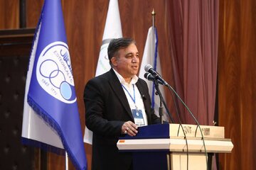 واکنش تاجرنیا به اخراج آقاسی از استقلال/هواداران استقلال از یک تبعیض تاریخی رنج میبرند واکنش تاجرنیا به اخراج آقاسی از استقلال/هواداران استقلال از یک تبعیض تاریخی رنج میبرند