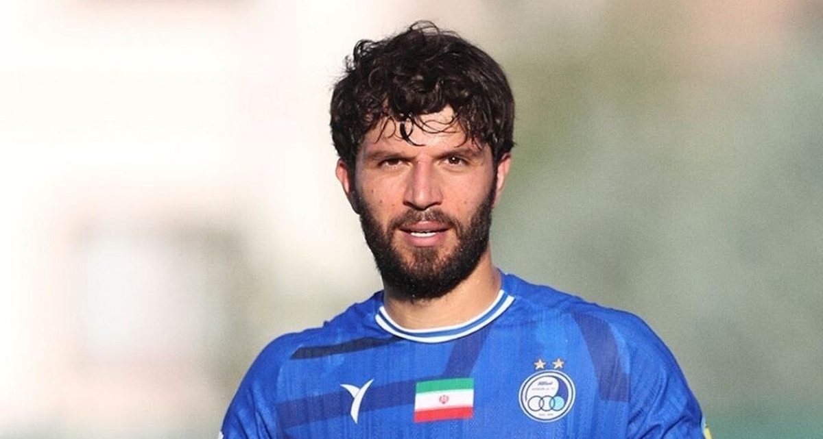 نامه آرمین سهرابیان به کمک ستاره استقلال آمد/ ماشاریپوف مجوز میگیرد؟ نامه آرمین سهرابیان به کمک ستاره استقلال آمد/ ماشاریپوف مجوز میگیرد؟