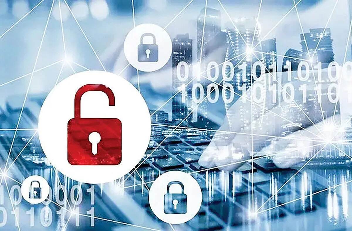 اینترنت در کشور بی صاحب است / اتصال اینترنت بین الملل کی ممکن می‌شود؟