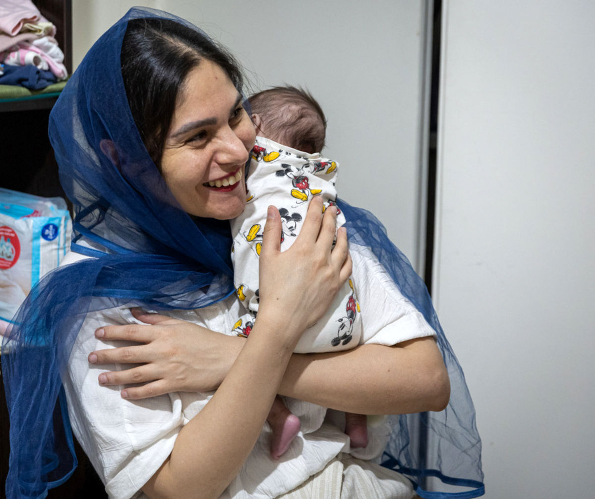 گفت‌وگوی اعتماد با سارا، مادری ۴۰ روزه نوزادی که از بهزیستی تحویل گرفته بود / وقتی برای بچه‌ پدر و مادر پیدا شد از خدا خواستم پشیمان شوند